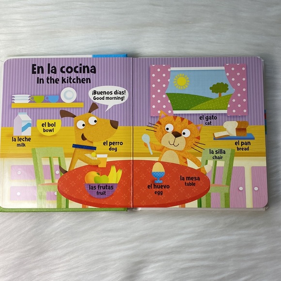 Baby/Toddler/Children Bilingual Board Book Spanish & English "First Words" - Picture 3 of 8